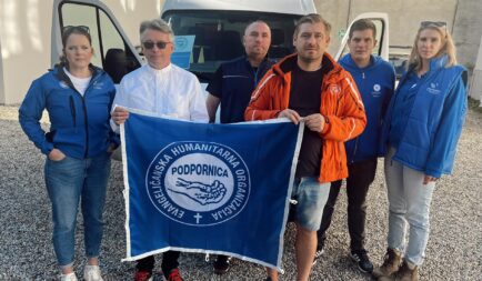 A helyszínen segítik a szlovéniai árvíz károsultjait az Ökumenikus Segélyszervezet munkatársai