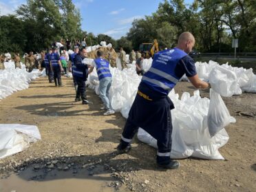 Újabb árvízveszélyben lévő településeken hoztunk létre támogató pontokat