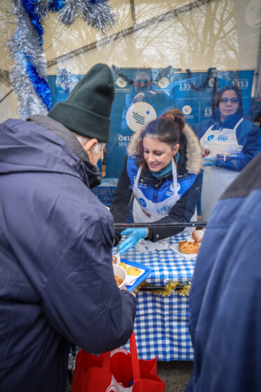 Idén is Szeretetvendégségbe várjuk a rászorulókat Csepelen