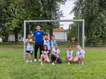 Focibajnokságot szerveztünk rászoruló gyerekeknek