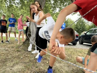 Parajdi gyermekek nyaralnak kastélyosdombói Esélytáborunkban